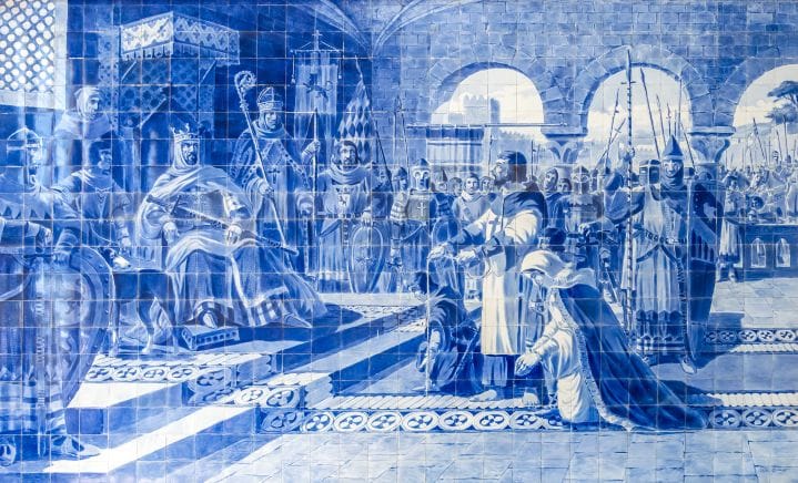 Top Places to Stay in Porto: A Travey Club Guide