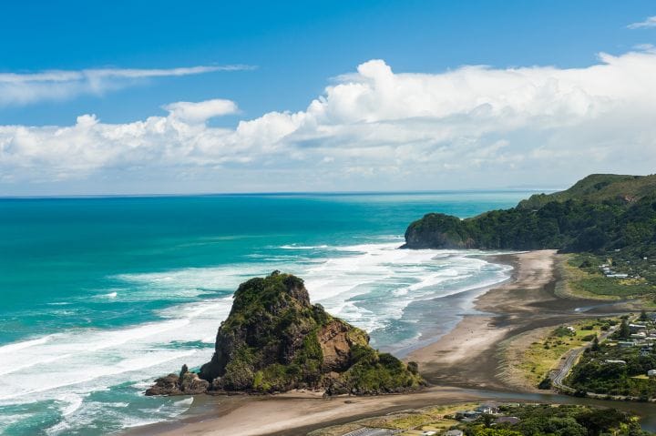 Top Areas to Stay in Auckland: A Travey Club Guide