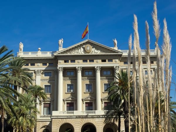 The Ultimate 3-Day Barcelona Itinerary: Where to Stay, Eat & Explore