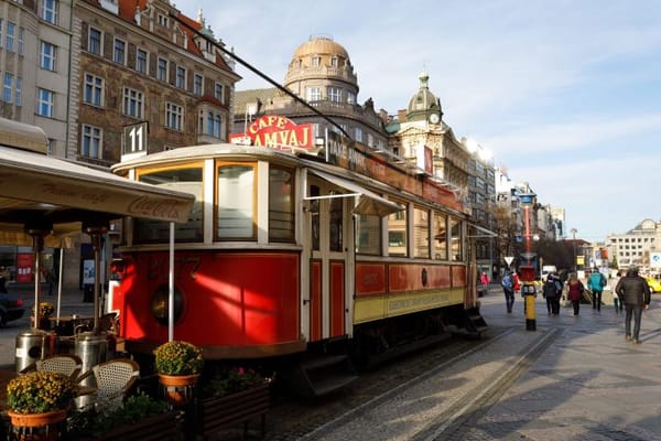 Prague Signature Escape: The Perfect 3-Day Itinerary for First-Time Visitors