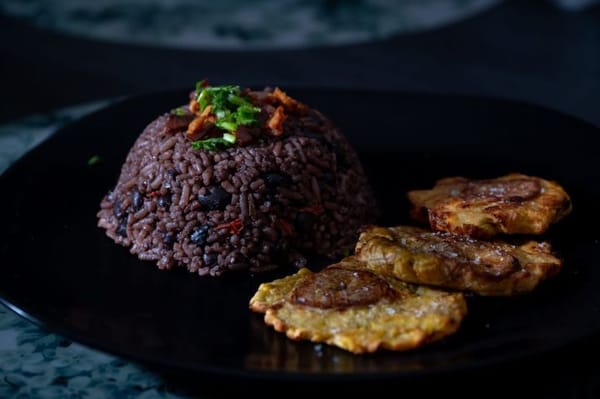 Top Foods to Eat in Miami: A Travey Club Guide