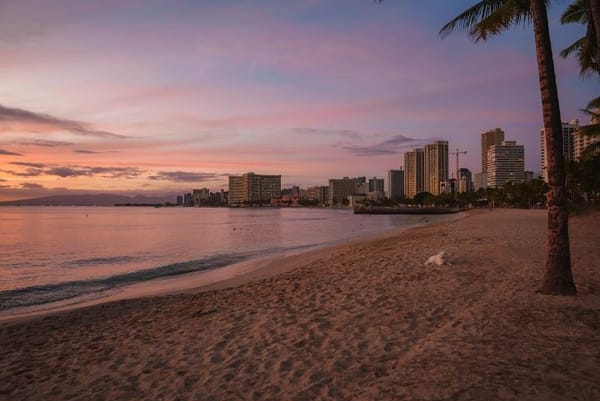 Top Areas to Stay in Honolulu, Hawaii: A Travey Club Guide