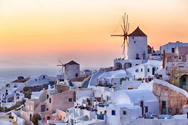 Top Areas to Stay in Santorini, Greece